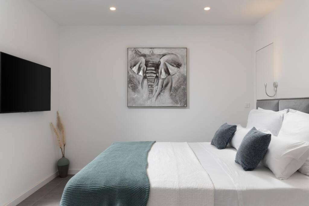 Apartamento Holiday In Bol **** Green Exterior foto