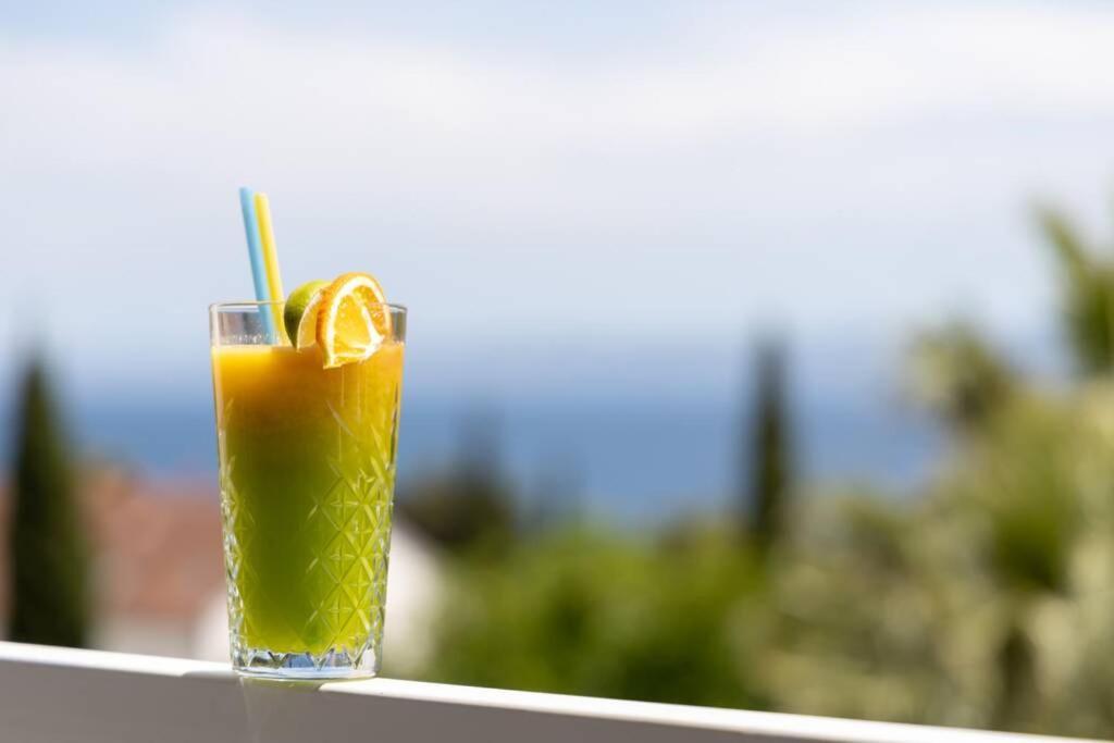 Apartamento Holiday In Bol **** Green Exterior foto